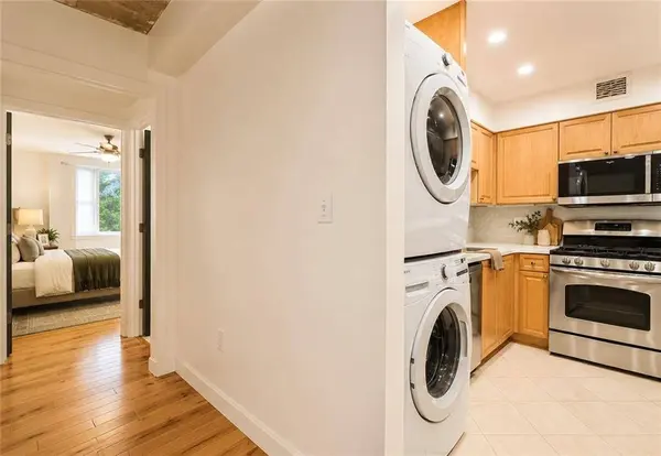 2479 Peachtree RD NE #305, Atlanta, GA 30305