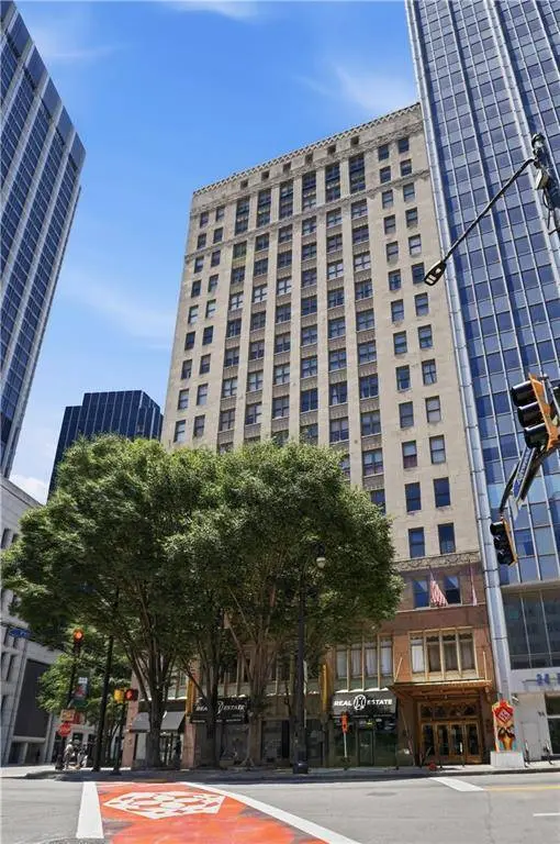 32 Peachtree ST NW #703