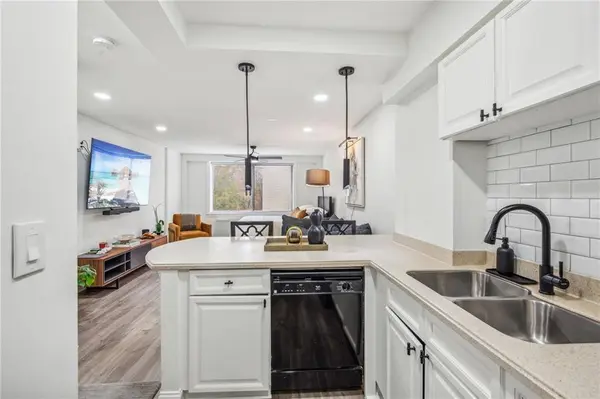 2479 Peachtree RD NE #612, Atlanta, GA 30305