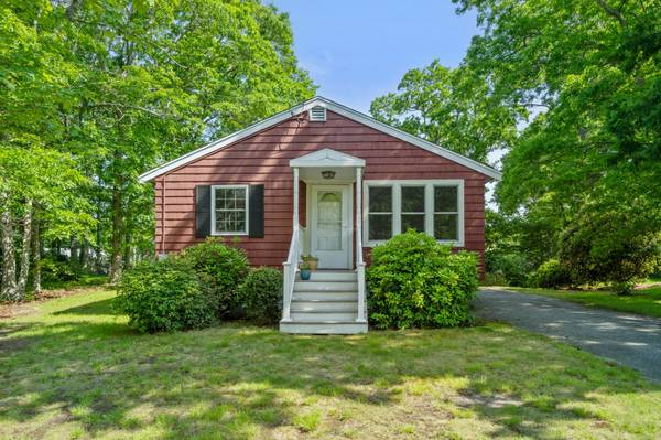 Plymouth, MA 02360-1443,25 Florence St