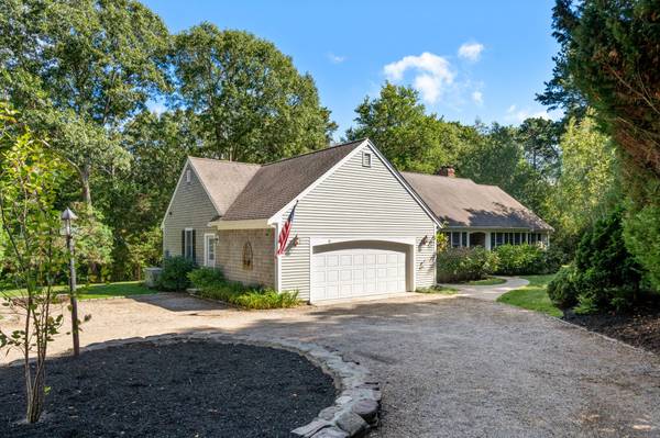 West Barnstable, MA 02668-1230,41 Coventry Ln