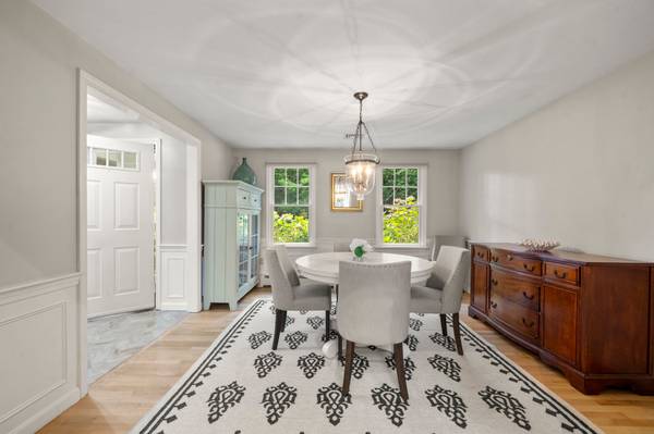 West Barnstable, MA 02668-1230,41 Coventry Ln