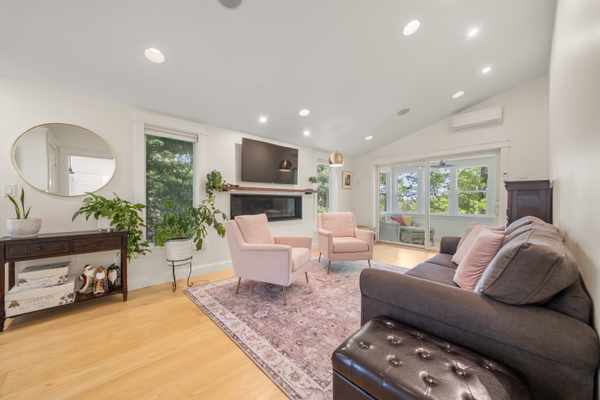 40 Acorn Trl, Plymouth, MA 02360-8824