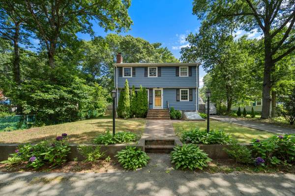 1144 State Rd, Plymouth, MA 02360-5166