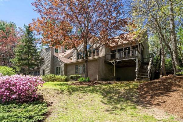 42 Trout Farm Ln #2, Duxbury, MA 02332