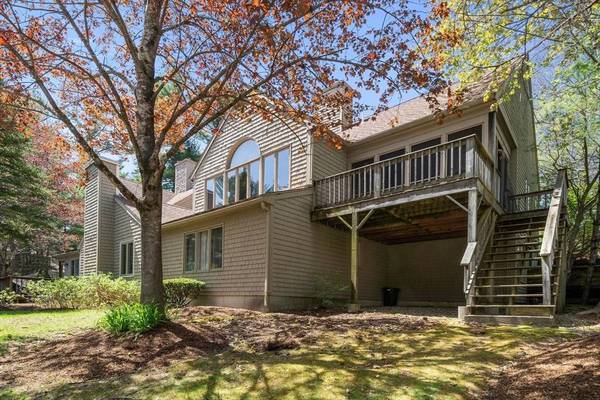 42 Trout Farm Ln #2, Duxbury, MA 02332
