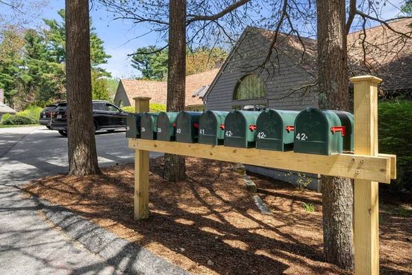 42 Trout Farm Ln #2, Duxbury, MA 02332