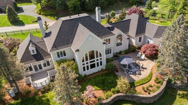 168 Country Club Way, Kingston, MA 02364