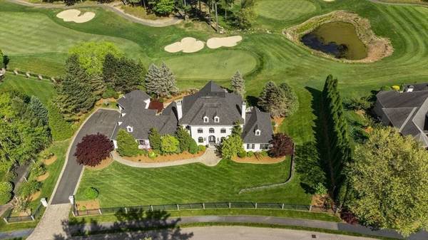 168 Country Club Way, Kingston, MA 02364