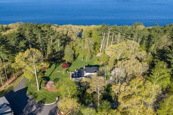 7 Quail Run, Lakeville, MA 02347