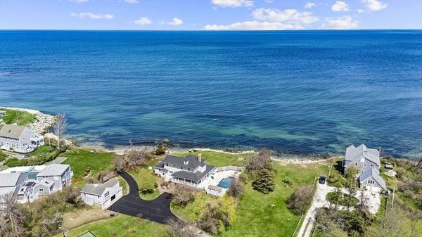 141 Stage Point Rd, Plymouth, MA 02360