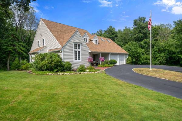359 Holly Rd, Marshfield, MA 02050-1756