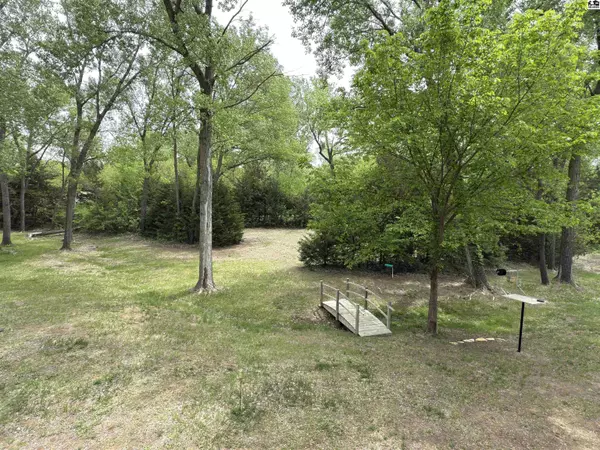 6103 E 69th Ave, Buhler, KS 67522