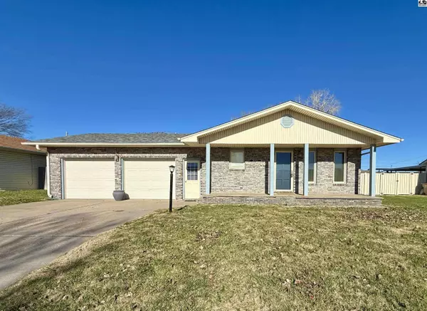 40 E Des Moines Ave, South Hutchinson, KS 67505