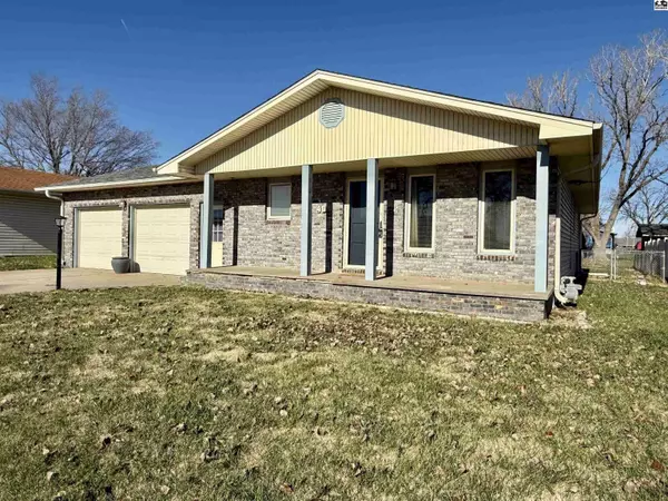 40 E Des Moines Ave, South Hutchinson, KS 67505