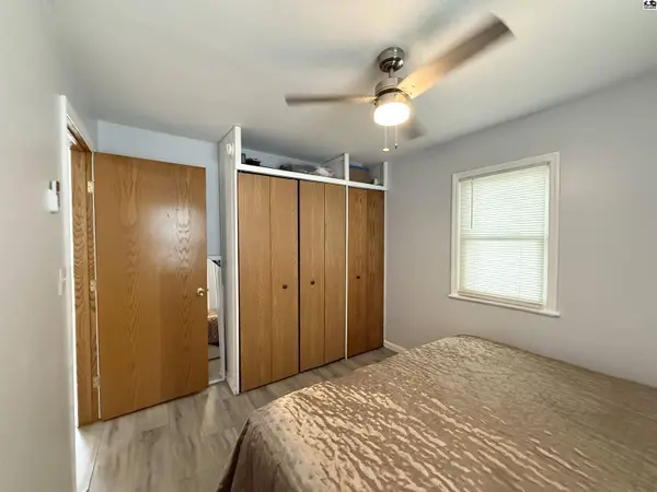 816 E 2nd Ave, Hutchinson, KS 67501