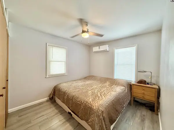 816 E 2nd Ave, Hutchinson, KS 67501