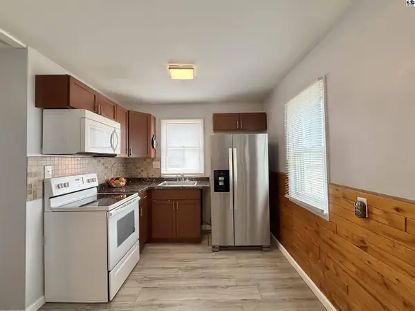 816 E 2nd Ave, Hutchinson, KS 67501