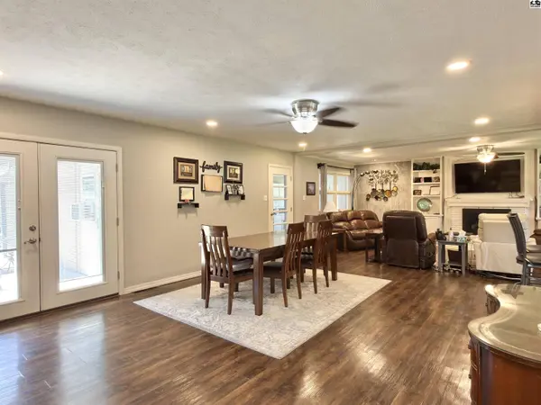 47 Tomahawk Rd, Hutchinson, KS 67502