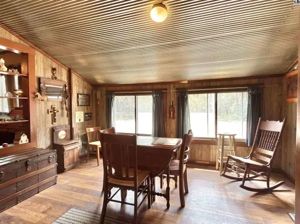 4803 N Pennington Rd, Hutchinson, KS 67502