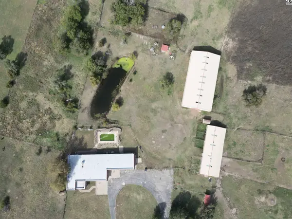2100 E 43rd Ave, Hutchinson, KS 67502