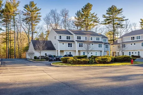 2601 Tupelo Cir #2601, North Andover, MA 01845