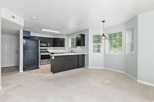 2118 N AURORA WAY #G2, Saratoga Springs, UT 84045