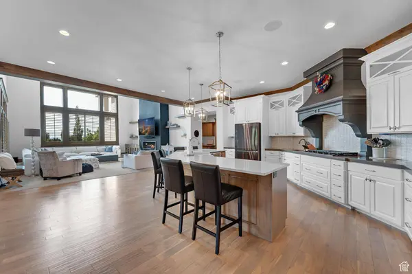 382 E HERITAGE DR, Alpine, UT 84004