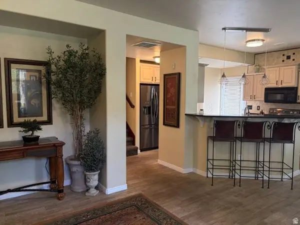 11477 S OPEN VIEW LN W, South Jordan, UT 84095