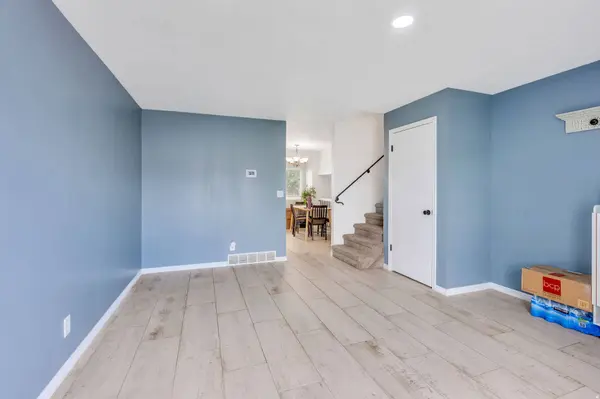 7948 S SHAYLA DR, West Jordan, UT 84088