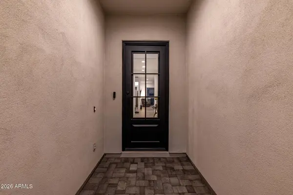 5711 E SCARLET Street, Mesa, AZ 85215