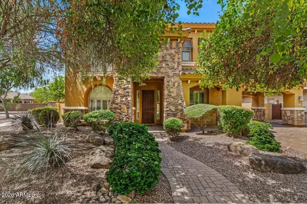 4053 E THUNDERHEART Court, Gilbert, AZ 85297