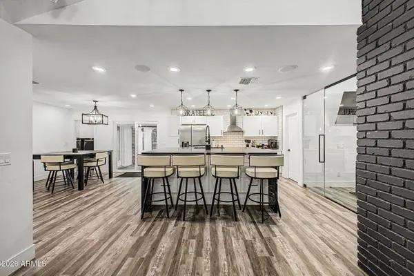1040 W ENCINAS Street, Gilbert, AZ 85233