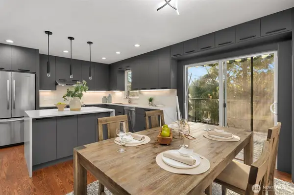 14401 82nd AVE NE, Kirkland, WA 98034