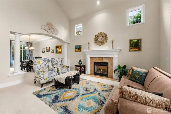 18725 35th DR SE, Bothell, WA 98012