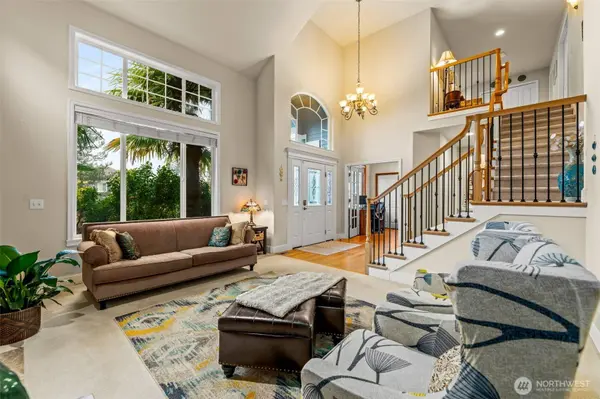 18725 35th DR SE, Bothell, WA 98012