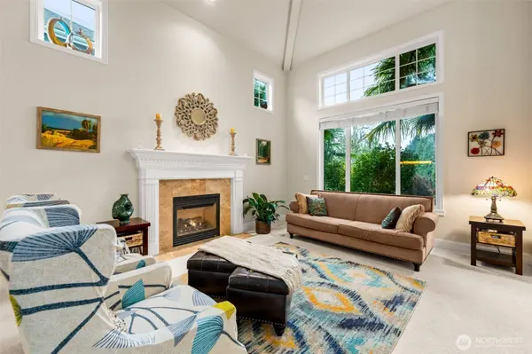 18725 35th DR SE, Bothell, WA 98012