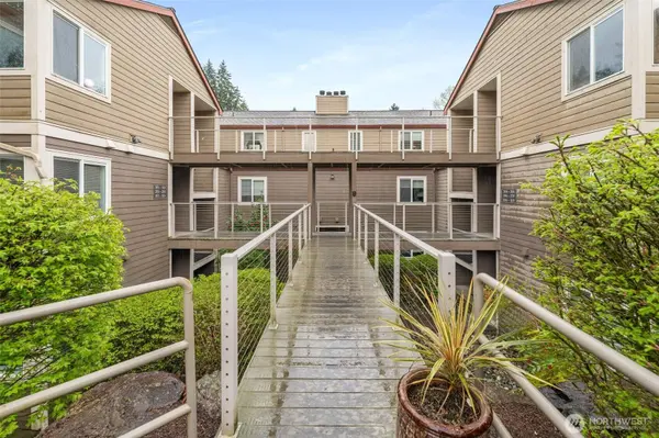 700 Front ST S #A201, Issaquah, WA 98027