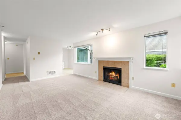 700 Front ST S #A201, Issaquah, WA 98027