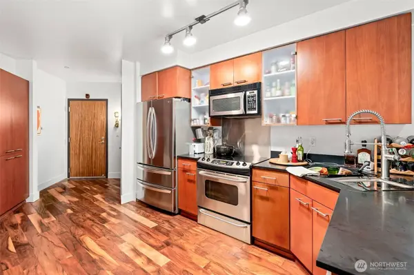 159 Denny WAY #313, Seattle, WA 98109