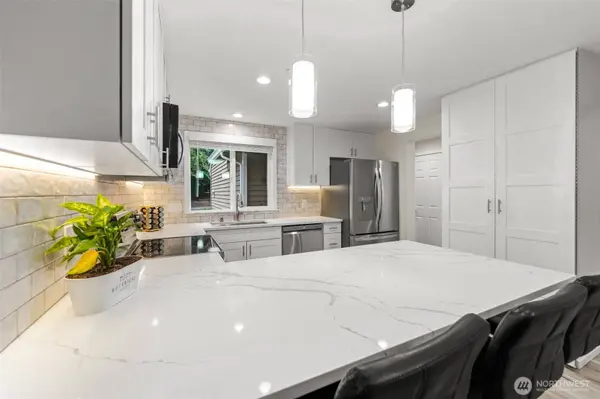 13324 NE 138th Pl, Kirkland, WA 98034