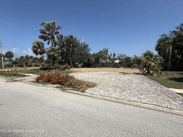 292 Sand Dollar RD, Indialantic, FL 32903