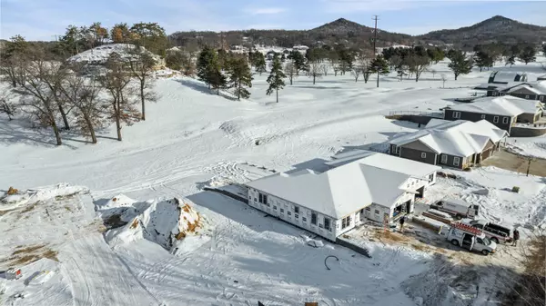 7674 W Castle Mound Rd, Holland, WI 54636