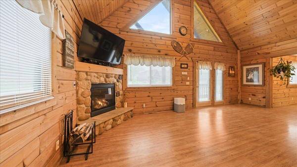 244 BLOSSOM Dr, Warrens, WI 54666