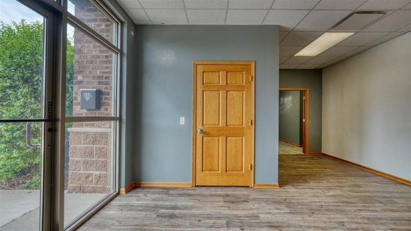 860 Mill St N Unit Suit 2, West Salem, WI 54669