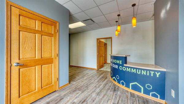 860 Mill St N Unit Suit 2, West Salem, WI 54669