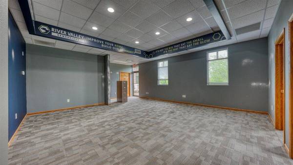 860 Mill St N Unit Suit 2, West Salem, WI 54669