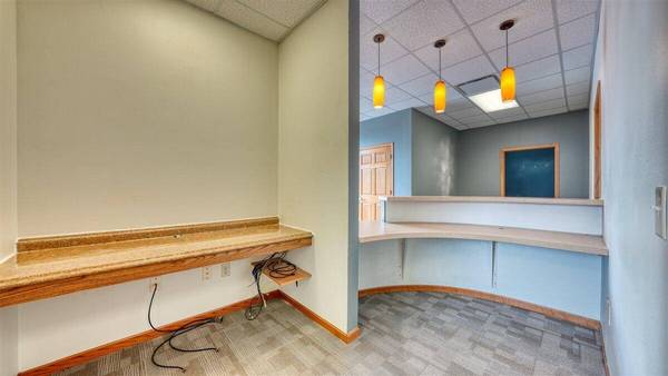 860 Mill St N Unit Suit 2, West Salem, WI 54669