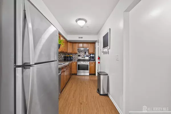 117 Jackson AVE, Dunellen, NJ 08812