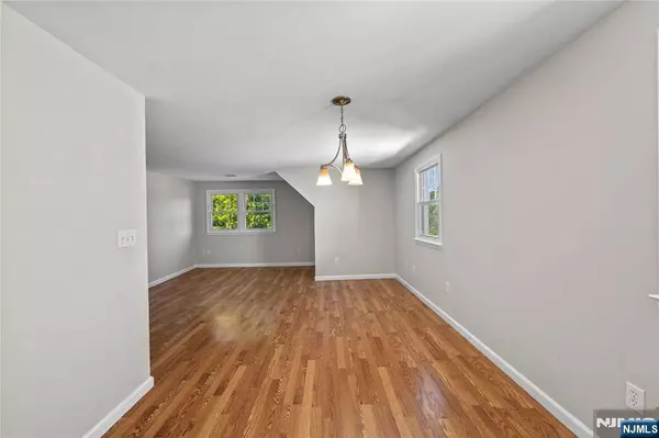 47 Morris PL #3, Bloomfield, NJ 07003